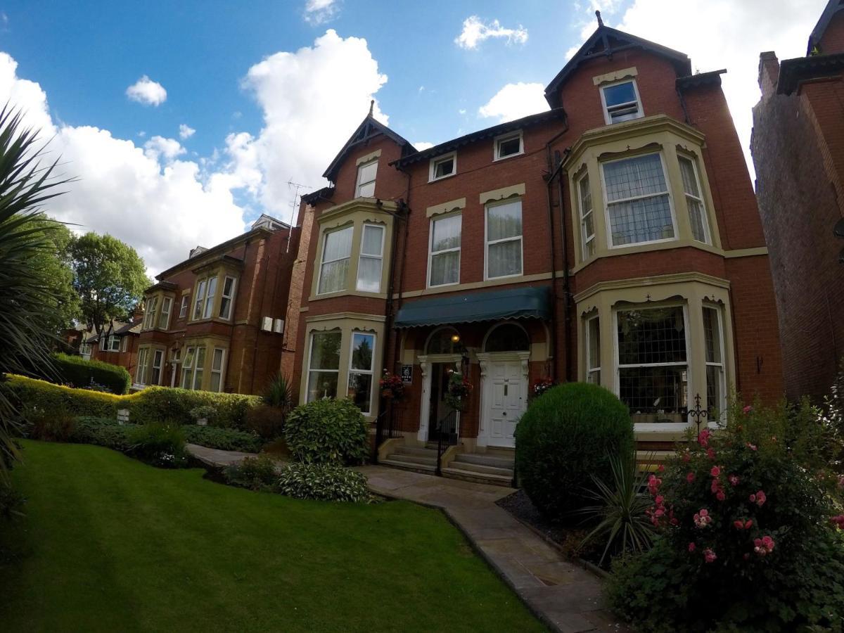 Rostrevor Hotel - Guest House Bury  Bagian luar foto