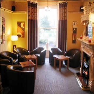 Rostrevor Hotel - Guest House Bury  Bagian luar foto